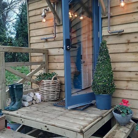 Cosy Double Shepherds Hut In Beautiful Wicklow With Underfloor Heating Throughout Rathnew Eksteriør bilde